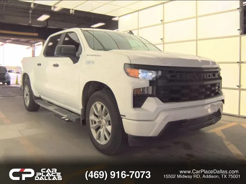 White 2023 Chevrolet Silverado 1500 Crew Cab Custom Pickup 4D 5 3/4 ft for sale in Addison, TX