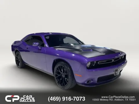 More photos of 2019 Dodge Challenger SXT Coupe 2D at Car Place Dallas, TX