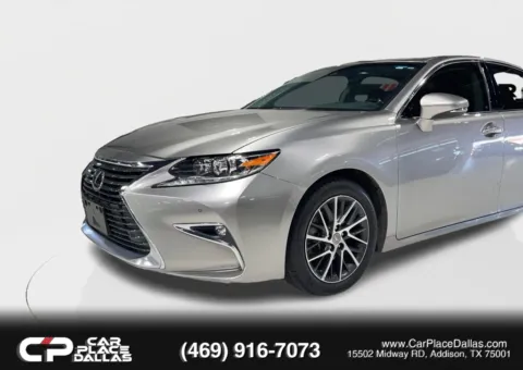 More photos of 2018 Lexus ES 350,LUX PKG,NAV,HTD/VENT LTHR,BLIND SPOT,RCTA,MOONROOF,PARK ASST,PWR TRUNK at Car Place Dallas, TX