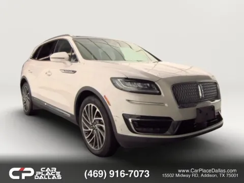 White 2019 Lincoln Nautilus Reserve Sport Utility 4D for sale in Addison, TX