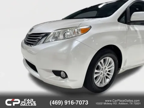 More photos of 2017 Toyota Sienna XLE FWD,NAV,MOONROOF,BLIND SPOT,RCTA,CAM,PARK SONAR,PWR DOORS/PWR LIFTGATE,8-PASS at Car Place Dallas, TX