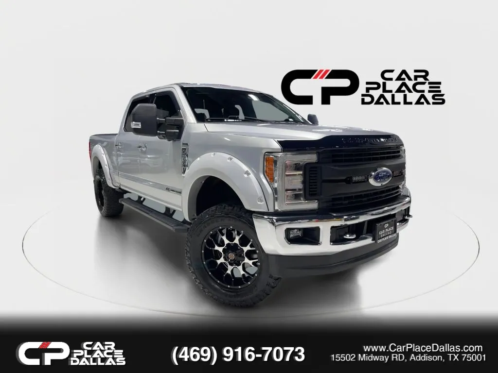 Silver 2019 Ford F250 Super Duty Crew Cab Lariat Pickup 4D 6 3/4 ft for sale in Addison, TX