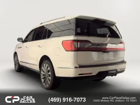 Another view of 2018 Lincoln Navigator Select Sport Utility 4D for sale in Addison, TX at Car Place Dallas
