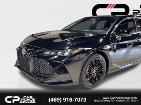 More photos of 2019 Toyota Avalon XSE Sedan 4D at Car Place Dallas, TX