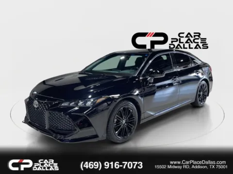 Another view of 2019 Toyota Avalon XSE Sedan 4D for sale in Addison, TX at Car Place Dallas