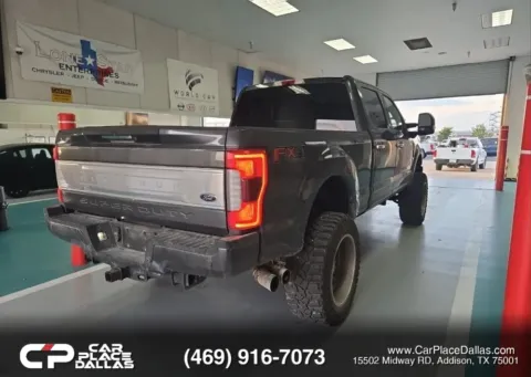 More photos of 2019 Ford F250 Super Duty Crew Cab Platinum Pickup 4D 6 3/4 ft at Car Place Dallas, TX