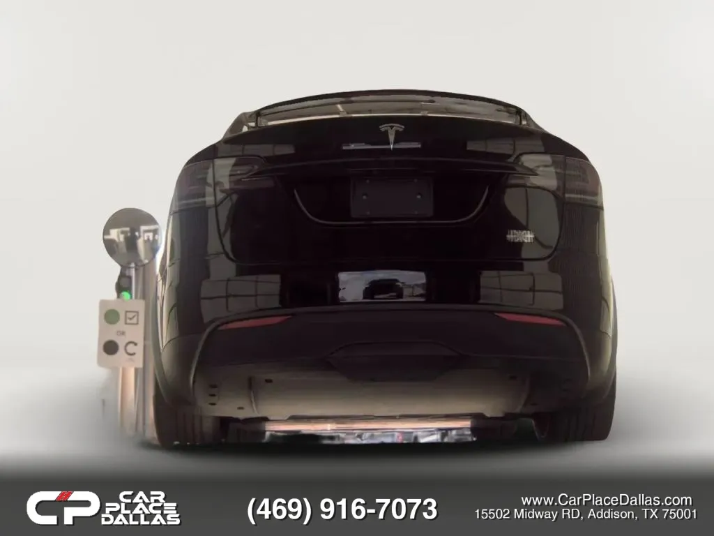 2022 Tesla Model X Plaid - Photo 6