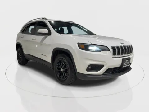 Photos of 2019 Jeep Cherokee Latitude Plus Sport Utility 4D for sale in Addison, TX at Car Place Dallas
