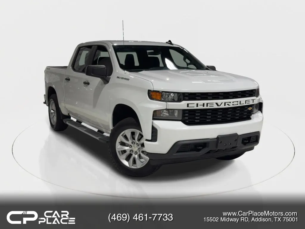 White 2020 Chevrolet Silverado 1500 Crew Cab Custom Pickup 4D 5 3/4 ft for sale in Addison, TX