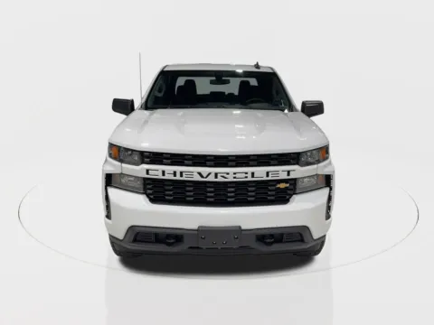 More photos of 2020 Chevrolet Silverado 1500 Crew Cab Custom Pickup 4D 5 3/4 ft at Car Place Dallas, TX