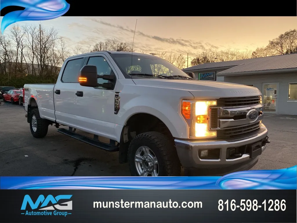 White 2017 Ford F-350SD XL for sale in Blue Springs, MO