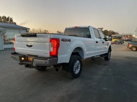 More photos of 2017 Ford F-350SD XL at MAG Auto - Munsterman Automotive Group, MO