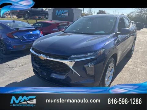 Blue 2024 Chevrolet Trax LS for sale in Blue Springs, MO