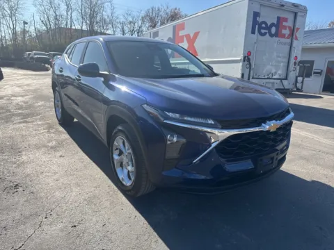 Photos of 2024 Chevrolet Trax LS for sale in Blue Springs, MO at MAG Auto - Munsterman Automotive Group