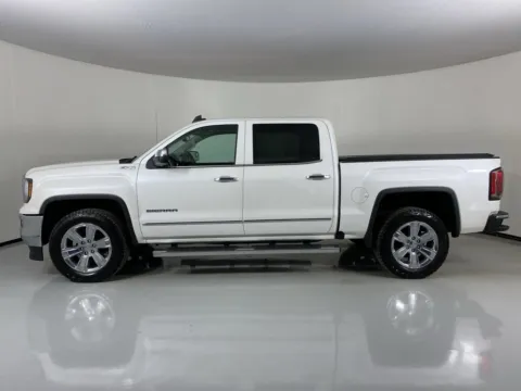 More photos of 2018 GMC Sierra 1500 SLT at MAG Auto - Munsterman Automotive Group, MO