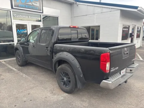 Photos of 2017 Nissan Frontier SV for sale in Blue Springs, MO at MAG Auto - Munsterman Automotive Group