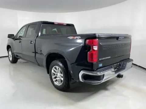 More photos of 2023 Chevrolet Silverado 1500 LT at MAG Auto - Munsterman Automotive Group, MO