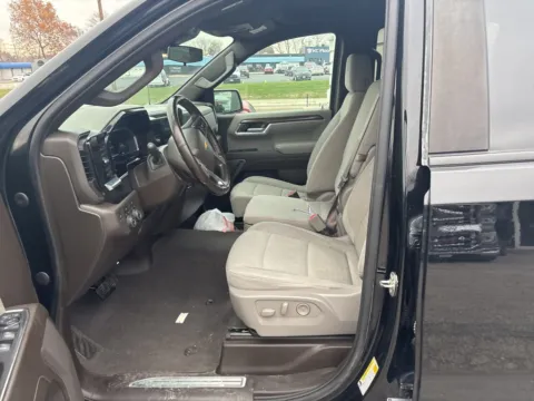 More photos of 2023 Chevrolet Silverado 1500 LT at MAG Auto - Munsterman Automotive Group, MO