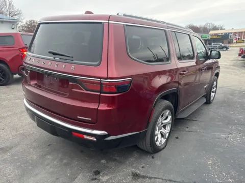 More photos of 2022 Jeep Wagoneer Series II at MAG Auto - Munsterman Automotive Group, MO