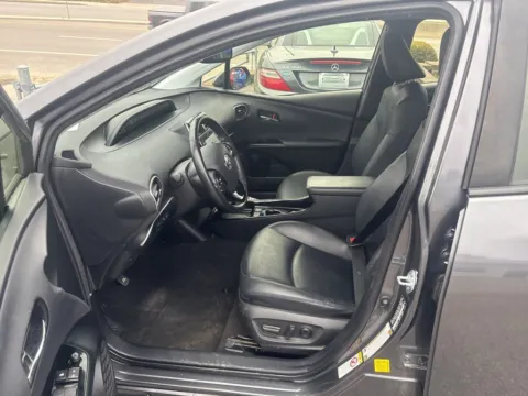 More photos of 2022 Toyota Prius LE at MAG Auto - Munsterman Automotive Group, MO