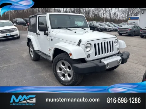 White 2015 Jeep Wrangler Sahara for sale in Blue Springs, MO