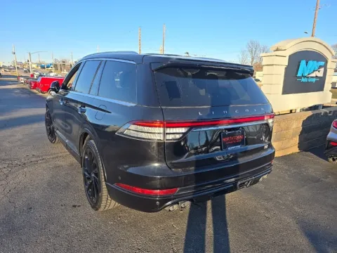 Another view of 2021 Lincoln Aviator Reserve for sale in Blue Springs, MO at MAG Auto - Munsterman Automotive Group