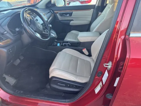 More photos of 2017 Honda CR-V Touring at MAG Auto - Munsterman Automotive Group, MO