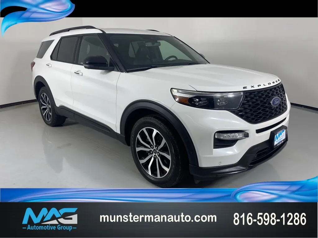 2020 Ford Explorer ST's photo