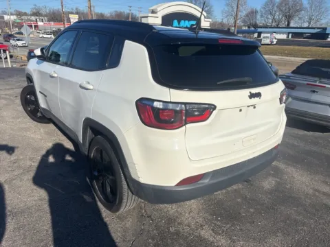 Another view of 2019 Jeep Compass Altitude for sale in Blue Springs, MO at MAG Auto - Munsterman Automotive Group