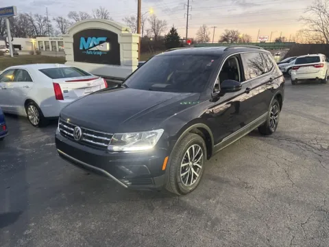Photos of 2018 Volkswagen Tiguan 2.0T SE for sale in Blue Springs, MO at MAG Auto - Munsterman Automotive Group