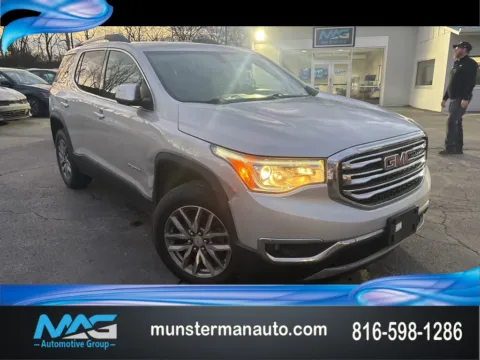 Silver 2018 GMC Acadia SLE-2 for sale in Blue Springs, MO