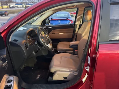 More photos of 2014 Jeep Compass Limited at MAG Auto - Munsterman Automotive Group, MO