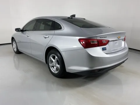 More photos of 2018 Chevrolet Malibu LS at MAG Auto - Munsterman Automotive Group, MO