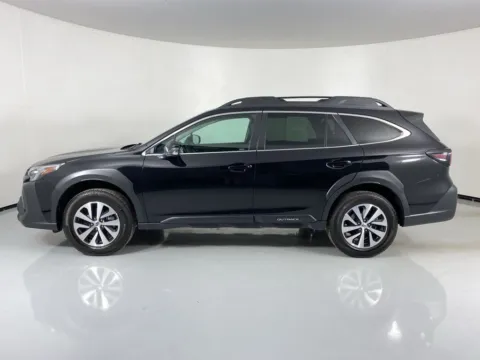 More photos of 2023 Subaru Outback Premium at MAG Auto - Munsterman Automotive Group, MO
