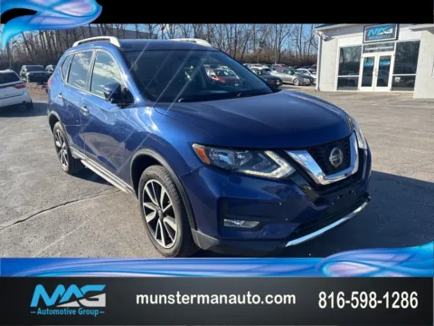 Blue 2019 Nissan Rogue SL for sale in Blue Springs, MO