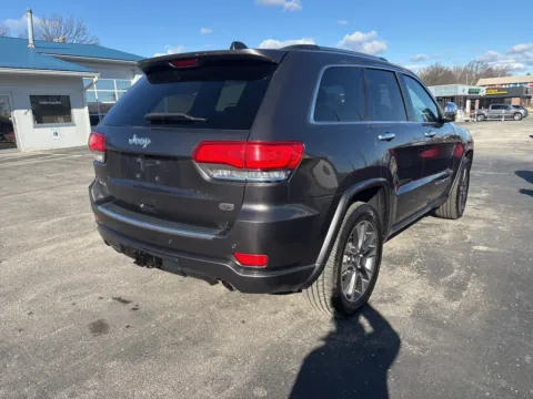 Another view of 2018 Jeep Grand Cherokee Overland for sale in Blue Springs, MO at MAG Auto - Munsterman Automotive Group