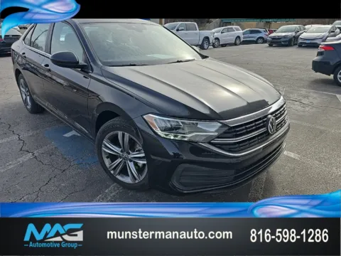 Black 2024 Volkswagen Jetta 1.5T SE for sale in Blue Springs, MO