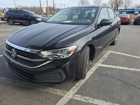 Photos of 2024 Volkswagen Jetta 1.5T SE for sale in Blue Springs, MO at MAG Auto - Munsterman Automotive Group