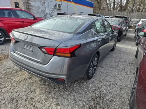 More photos of 2024 Nissan Altima 2.5 SV at MAG Auto - Munsterman Automotive Group, MO