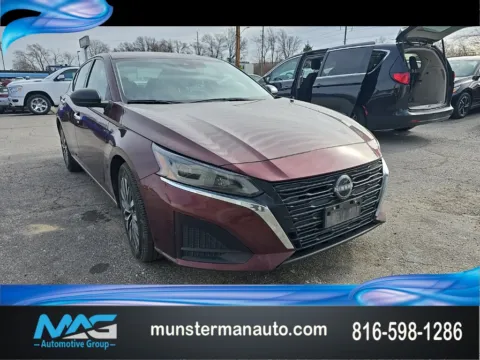 Red 2024 Nissan Altima 2.5 SV for sale in Blue Springs, MO