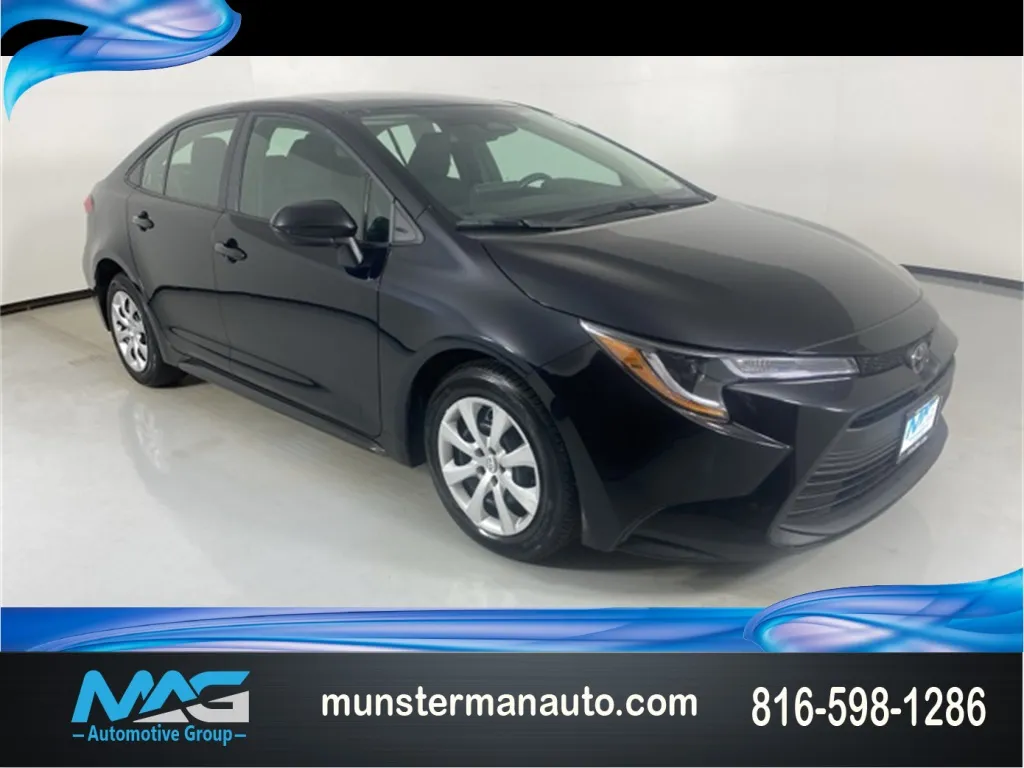 Black 2024 Toyota Corolla LE for sale in Blue Springs, MO