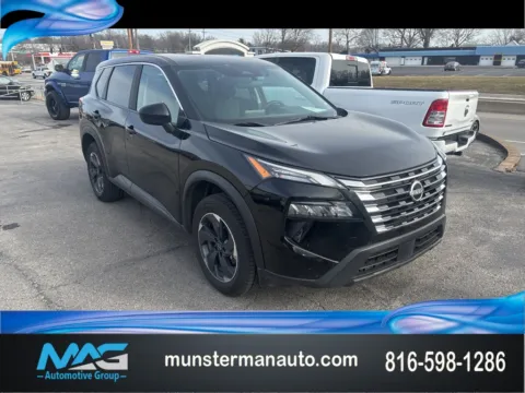 Black 2024 Nissan Rogue SV for sale in Blue Springs, MO