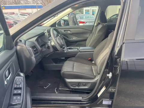 More photos of 2024 Nissan Rogue SV at MAG Auto - Munsterman Automotive Group, MO