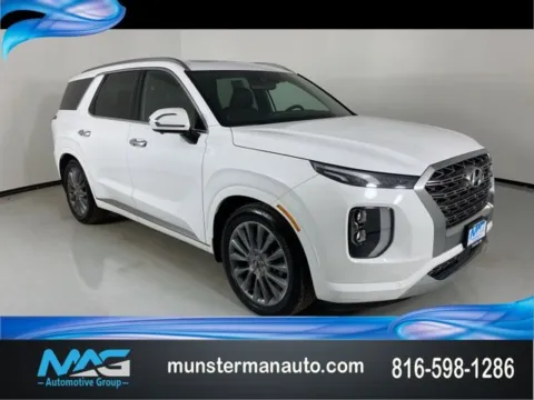 White 2020 Hyundai Palisade Limited for sale in Blue Springs, MO