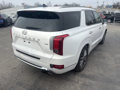 More photos of 2020 Hyundai Palisade Limited at MAG Auto - Munsterman Automotive Group, MO
