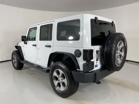 More photos of 2018 Jeep Wrangler JK Unlimited Sahara at MAG Auto - Munsterman Automotive Group, MO