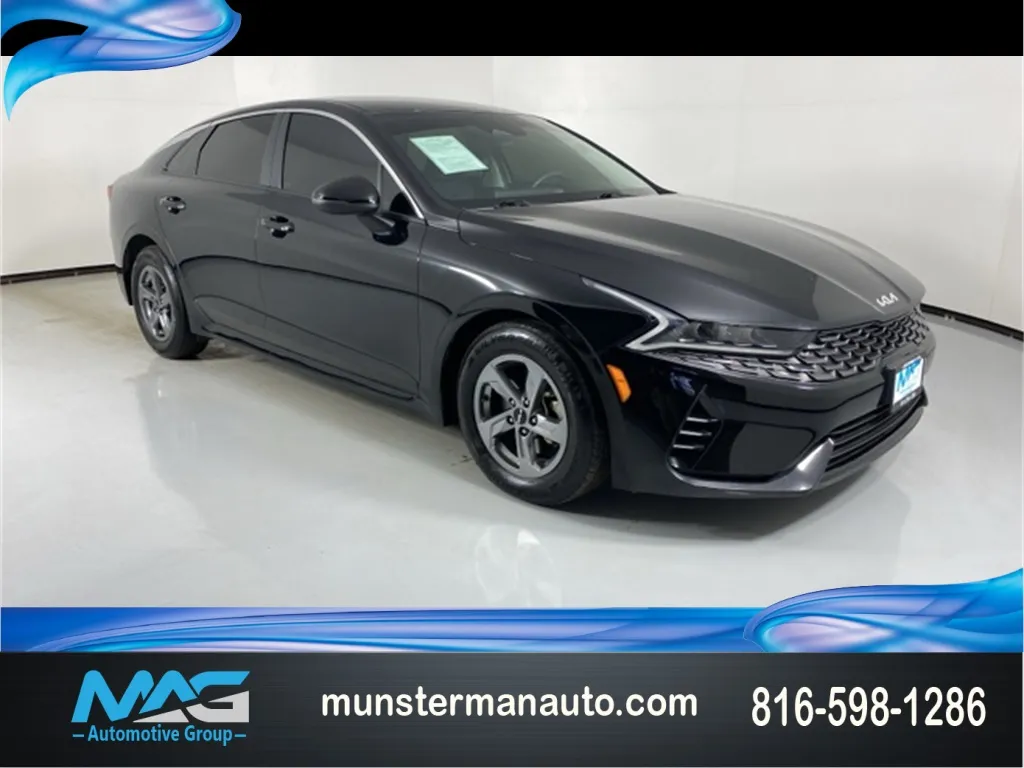 Black 2023 Kia K5 LXS for sale in Blue Springs, MO