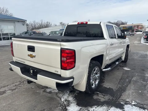 More photos of 2015 Chevrolet Silverado 1500 LTZ at MAG Auto - Munsterman Automotive Group, MO