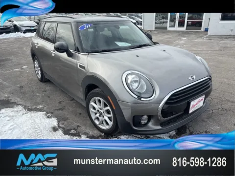 Silver 2017 MINI Cooper Clubman for sale in Blue Springs, MO
