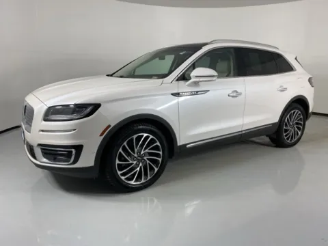 Another view of 2019 Lincoln Nautilus Reserve for sale in Blue Springs, MO at MAG Auto - Munsterman Automotive Group